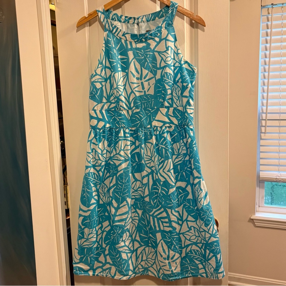 Ann Taylor Print Halter Dress Size 8 A Line Blue and White